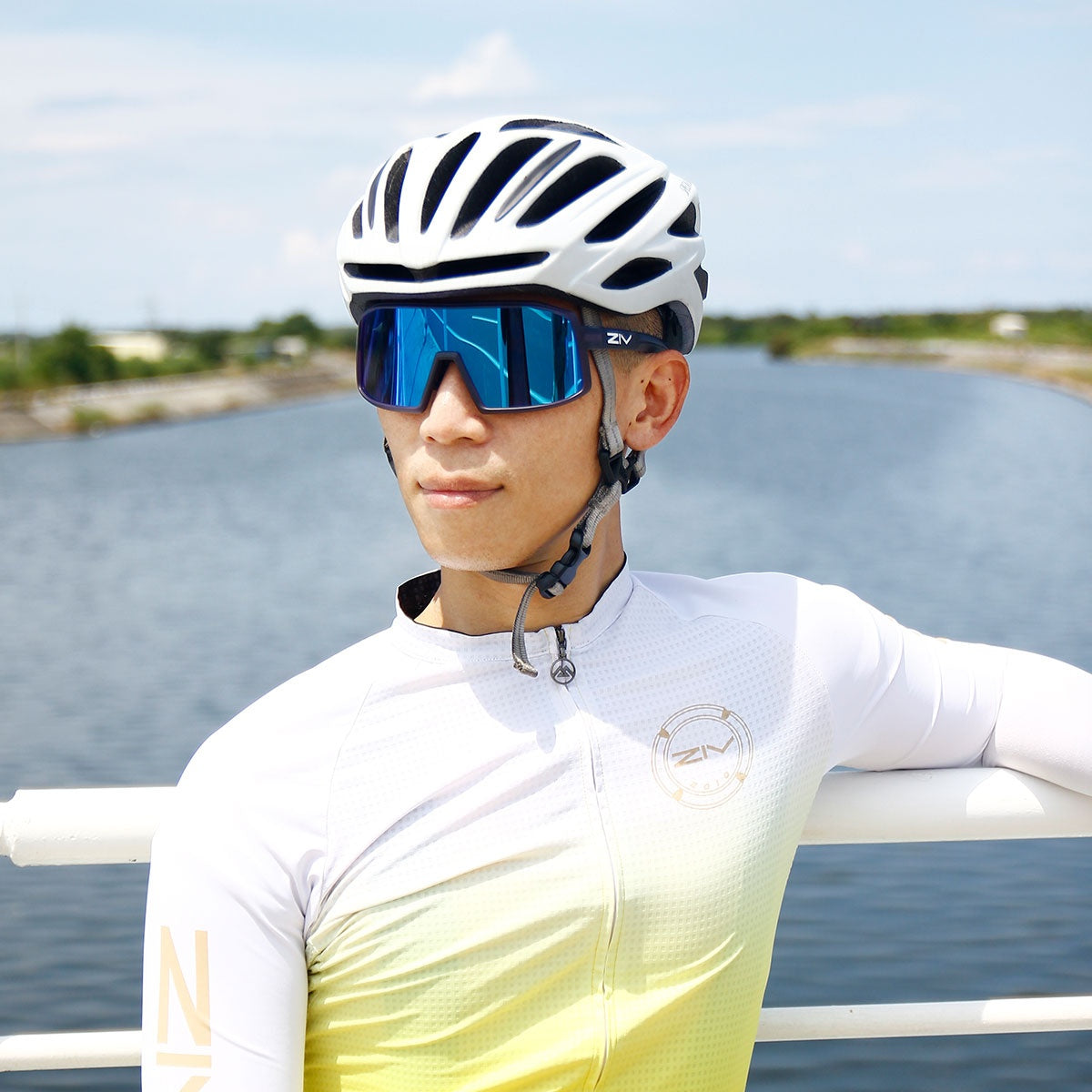 運動太陽眼鏡 / 全框款式